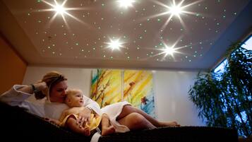 Sauna, Whirlpool, Körperbehandlungen, Ganzkörperwickelbehandlung