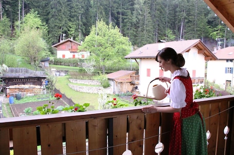 Deluxe Double Room, Balcony, Mountain View | Balcony