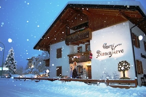 Exterior - Garni BiancaNeve (Ruffre)