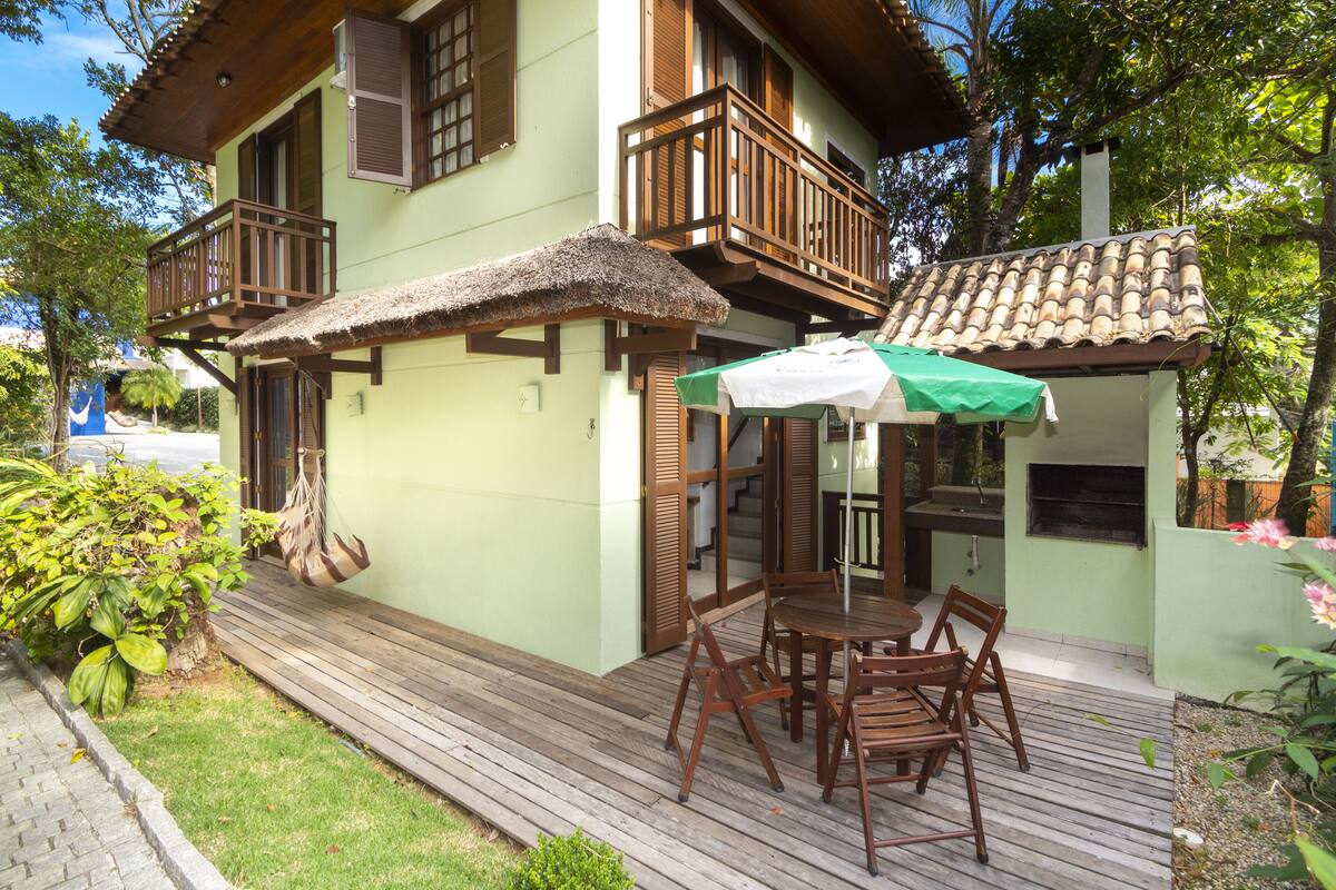 Bungalow Keluarga | 1 kamar tidur, bantalan ekstra lembut, brankas, dan meja kerja