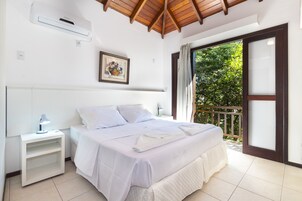 1 dormitorio, colchones con acolchado adicional, caja fuerte