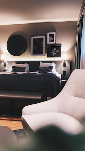 Premium bedding, Tempur-Pedic beds, minibar, desk - Hôtel les 4 éléments (Palavas-les-Flots)