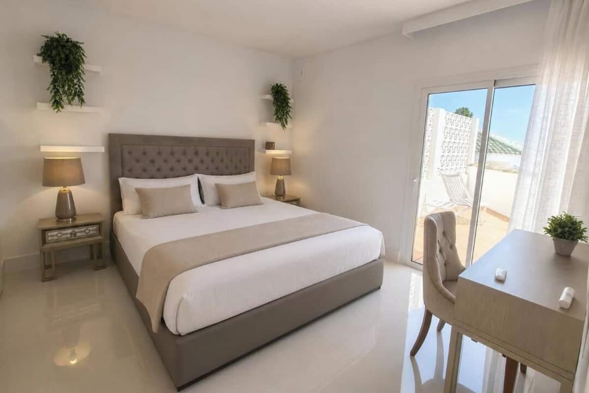 Classic Apartment, 2 Bedrooms | Down comforters, minibar (some free items), in-room safe