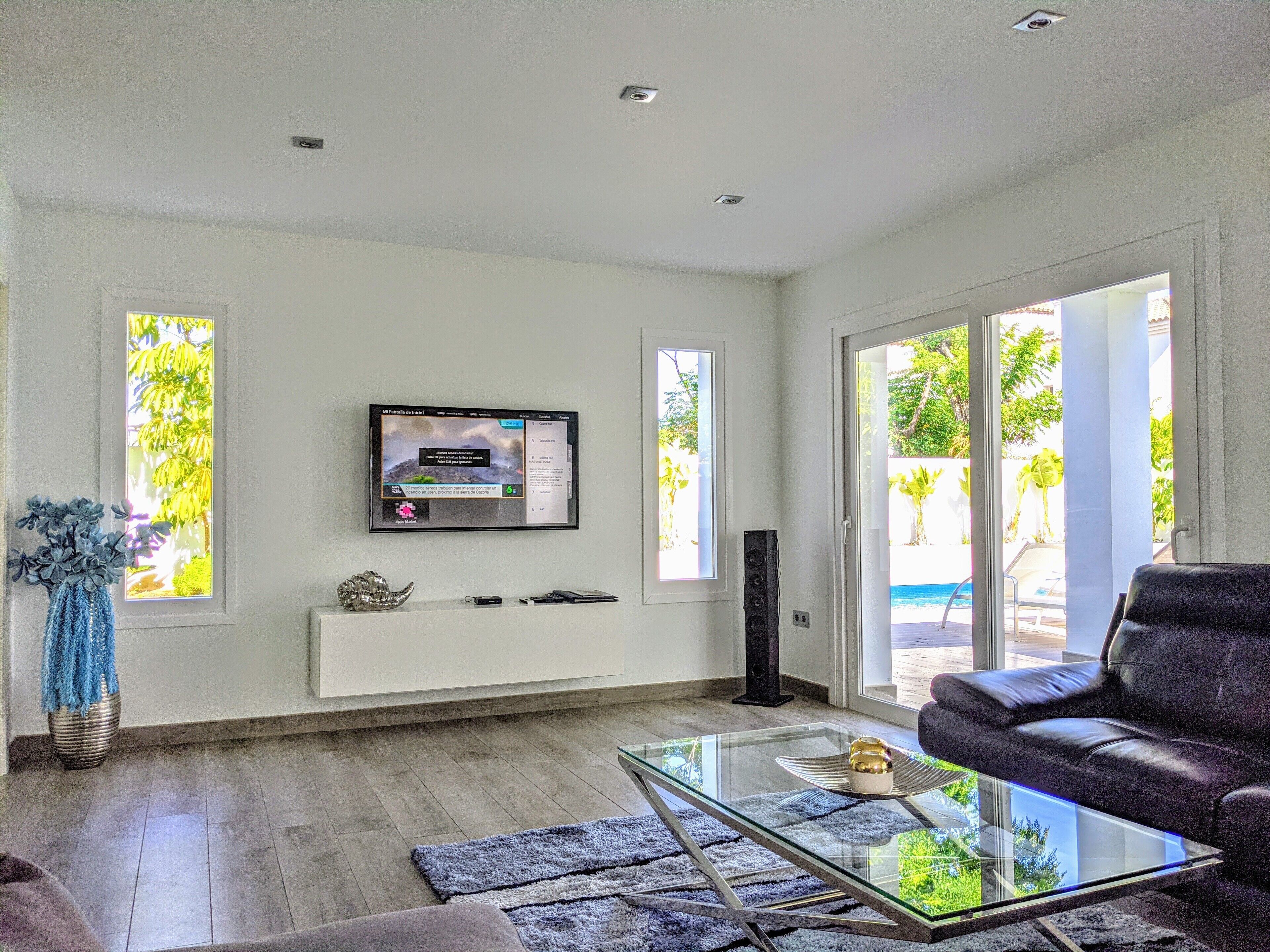 villa santamaria, 4 bedrooms | 2 bedrooms, down duvets, free minibar items, in-room safe