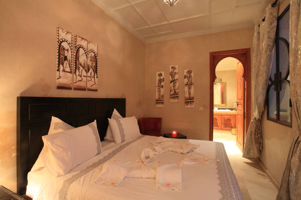 Standard Room (Majorelle)