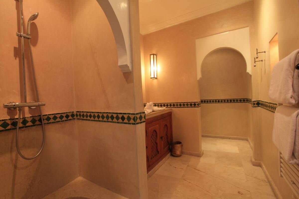 Deluxe Room (Mamounia) | Bathroom