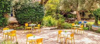 Gesher HaZiv TravelHotel