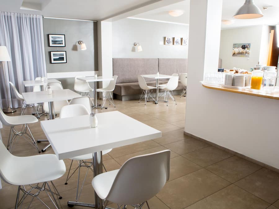 Daily continental breakfast (ISK 2500 per person)