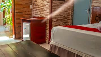 Standard Double Room | Minibar, individually decorated, desk, iron/ironing board