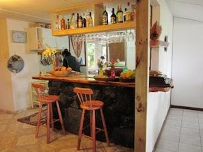 Bar (on property) - Hotel Atavai (Hanga Roa)