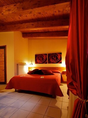 Minibar, in-room safe, blackout curtains, free WiFi - Affittacamere Valentino (Valenzano)