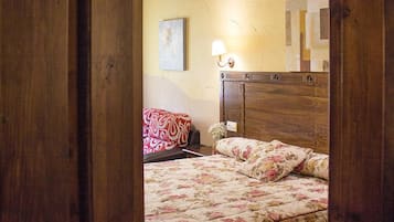 Een kluis op de kamer, babybedden (toeslag), gratis wifi, beddengoed