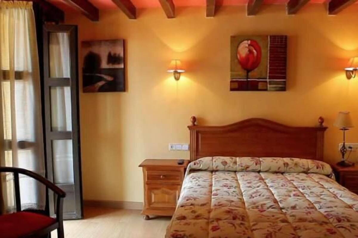 in-room safe, cots/infant beds, free wifi, bed sheets