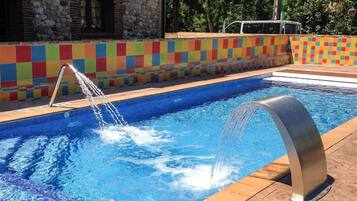 3 piscinas al aire libre