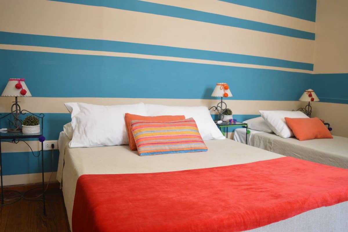 Standard Quadruple Room | Desk, blackout drapes, soundproofing, WiFi (free)