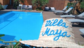 2 outdoor pools, open 7:30 AM to 11:00 PM, pool umbrellas, sun loungers - Hôtel Villa Maya – Golfe de Saint-Tropez (Gassin)