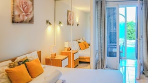 Superior Studio, 1 Bedroom, Refrigerator & Microwave, Garden Area | Minibar, in-room safe, iron/ironing board, free WiFi - Hôtel Villa Maya – Golfe de Saint-Tropez (Gassin)