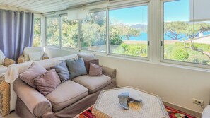 Flat-screen TV - Hôtel Villa Maya – Golfe de Saint-Tropez (Gassin)