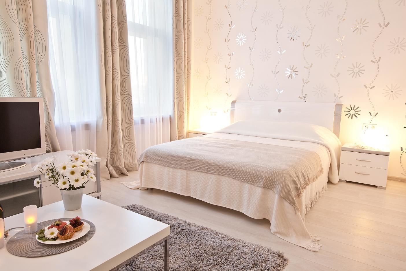 Minibar, in-room safe, individually decorated, soundproofing