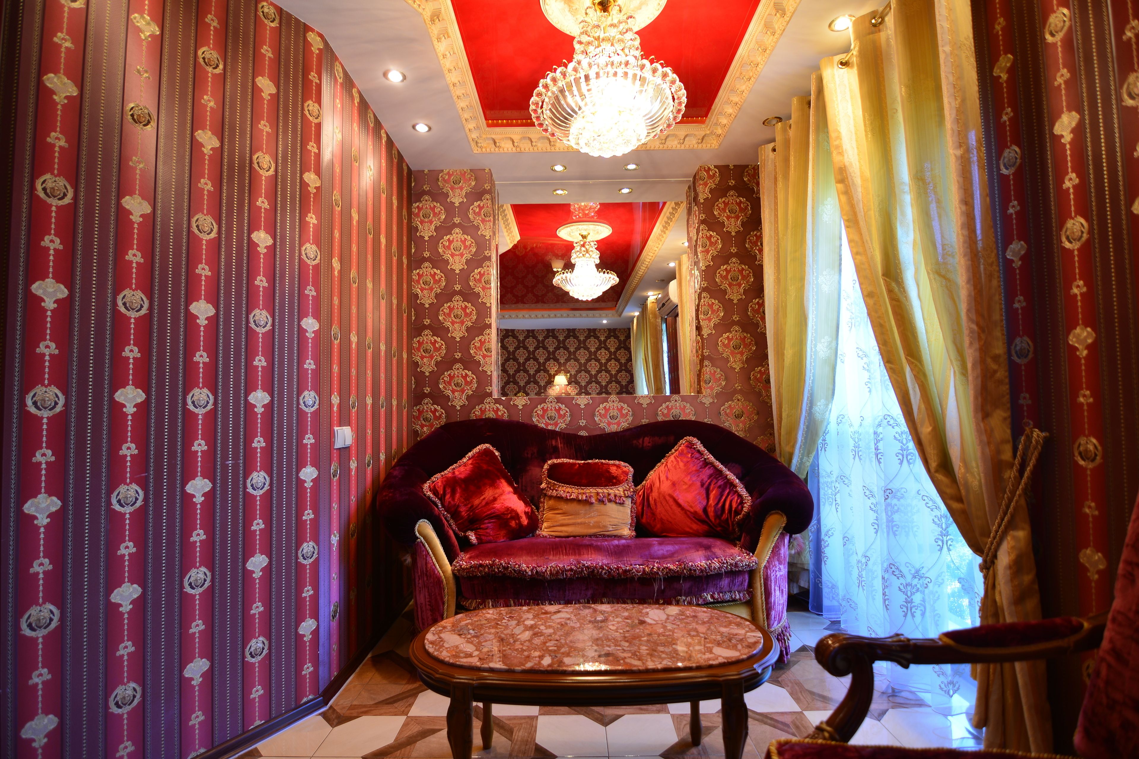 Superior Suite | Minibar, in-room safe, individually decorated, desk