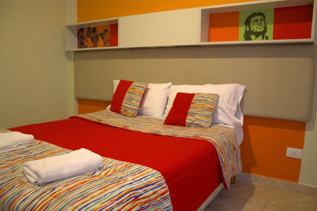 Chambre Double Standard, 1 grand lit