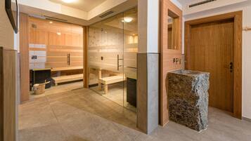Sauna, massages
