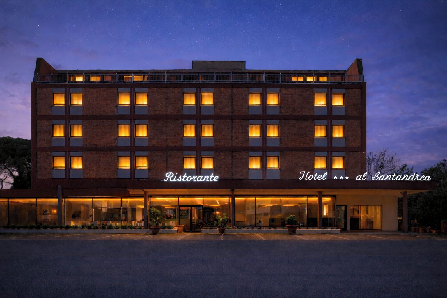 ด้านหน้าที่พัก