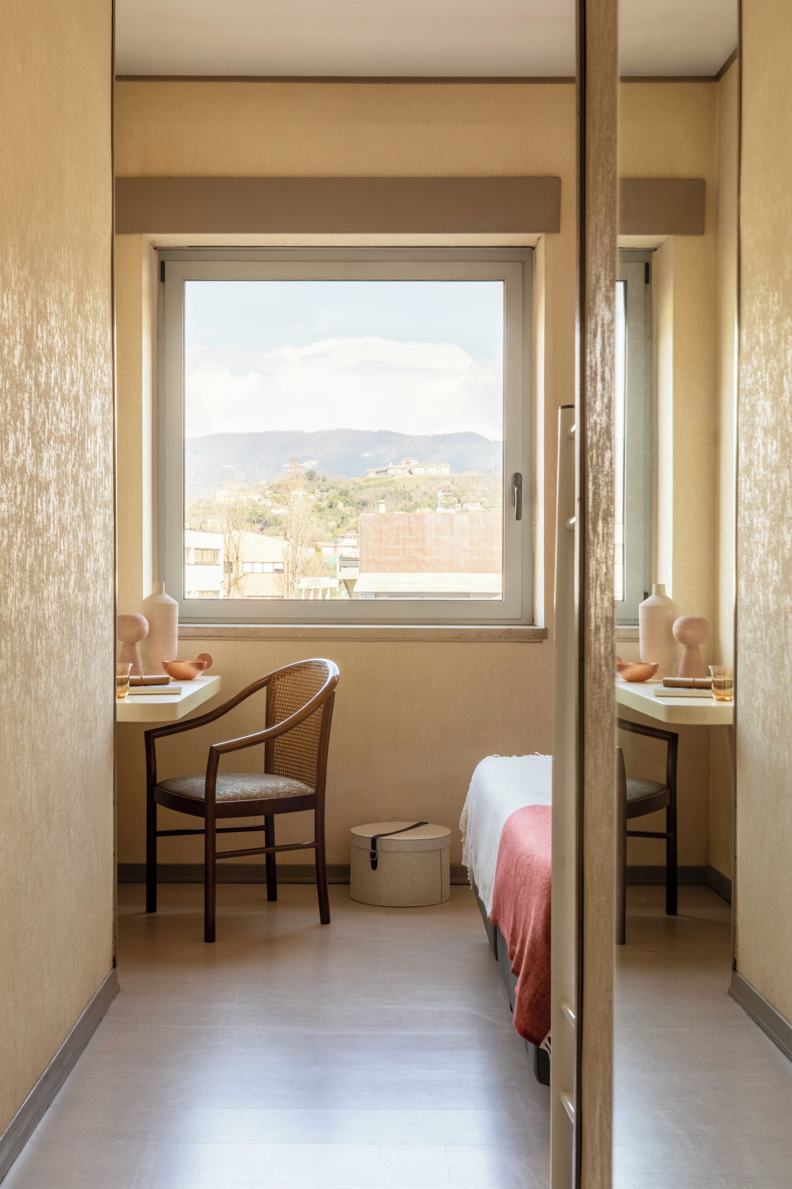 Family Quadruple Room | In-room safe, desk, laptop workspace, free WiFi