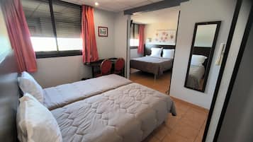 1 bedroom, desk, blackout drapes, soundproofing