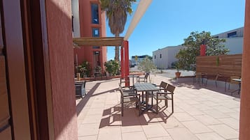Chambre Double Classique | Terrasse/Patio