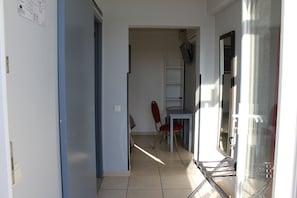 Interior - Hôtel l'Hacienda (Chateauneuf-les-Martigues)
