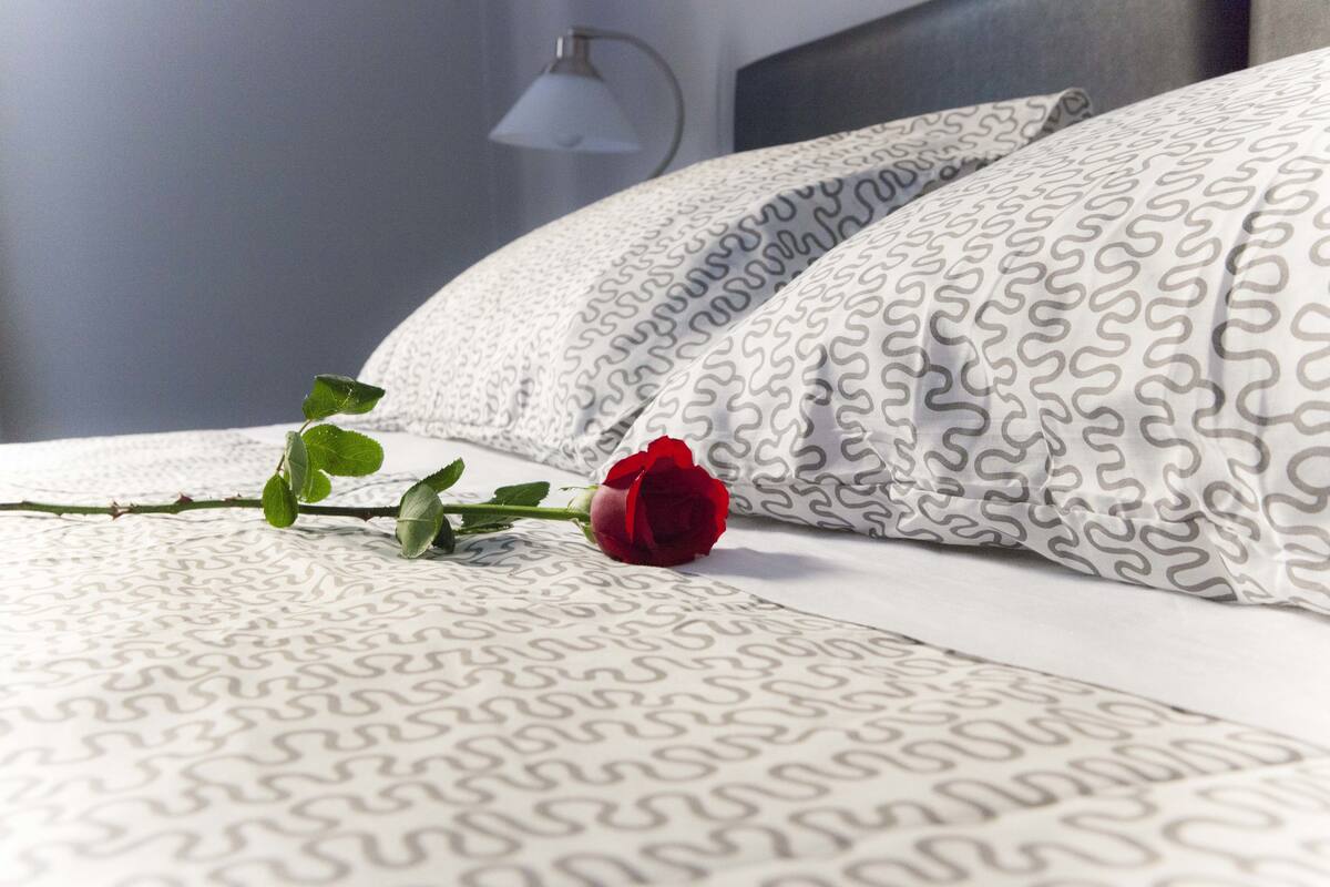 Deluxe-Doppelzimmer | Schreibtisch, Babybetten, kostenloses WLAN