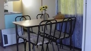 Essbereich im Zimmer