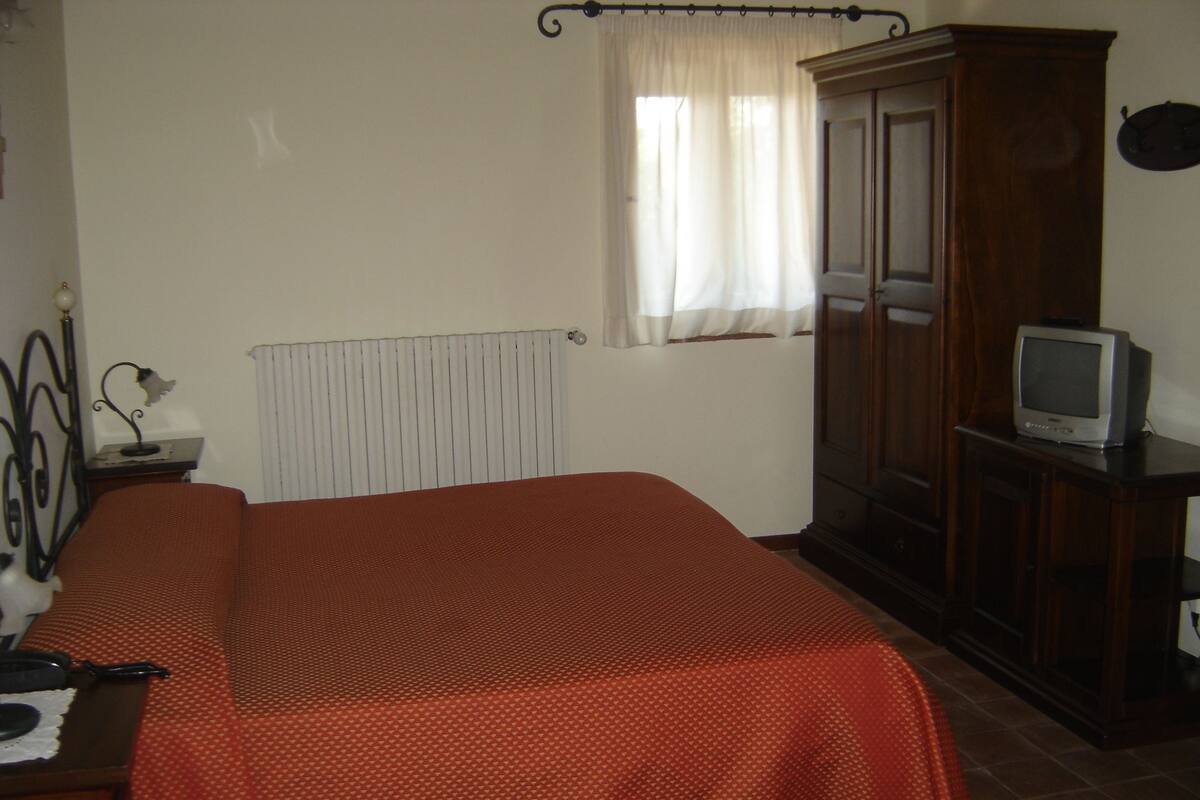 Comfort kamer, 1 twee- of 2 eenpersoonsbedden, uitzicht op bergen | Luxe beddengoed, donsdekens, pillowtop-bedden, een minibar