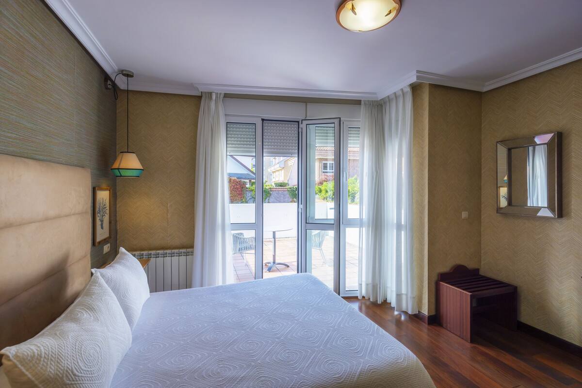 double room | premium bedding, memory-foam beds, in-room safe, individually decorated