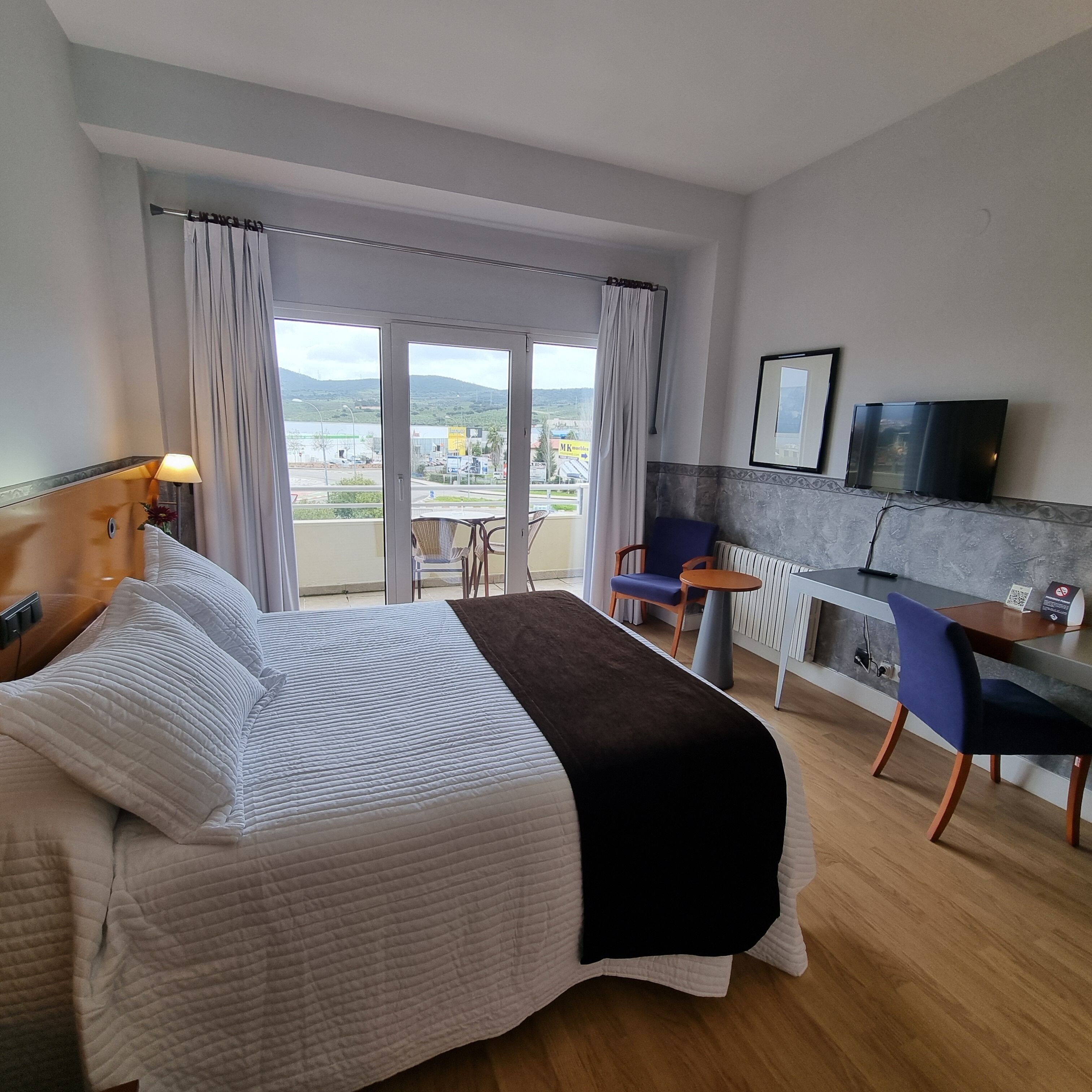 Double or Twin Room | In-room safe, desk, blackout drapes, free cribs/infant beds