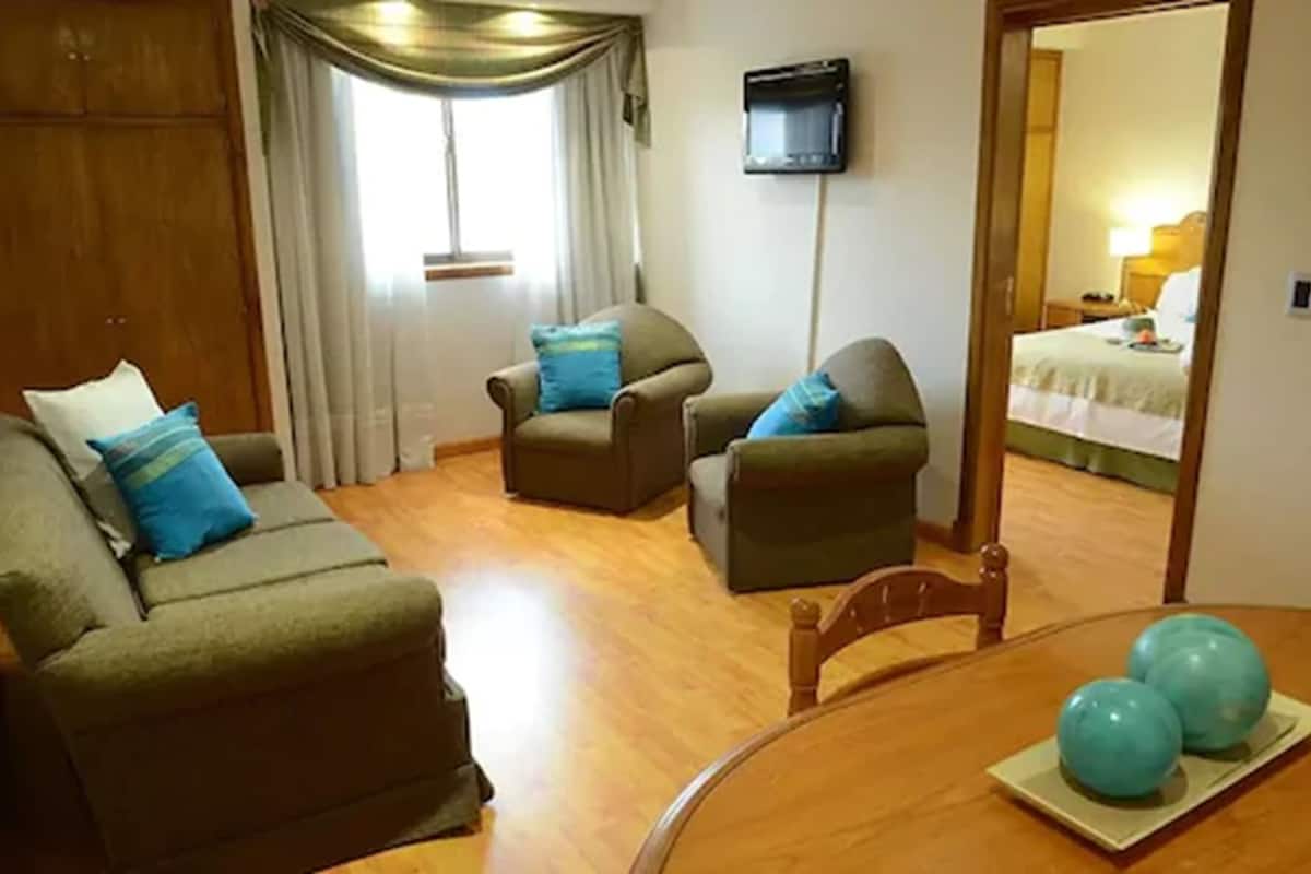 family suite | view from room