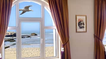 Beach/ocean view
