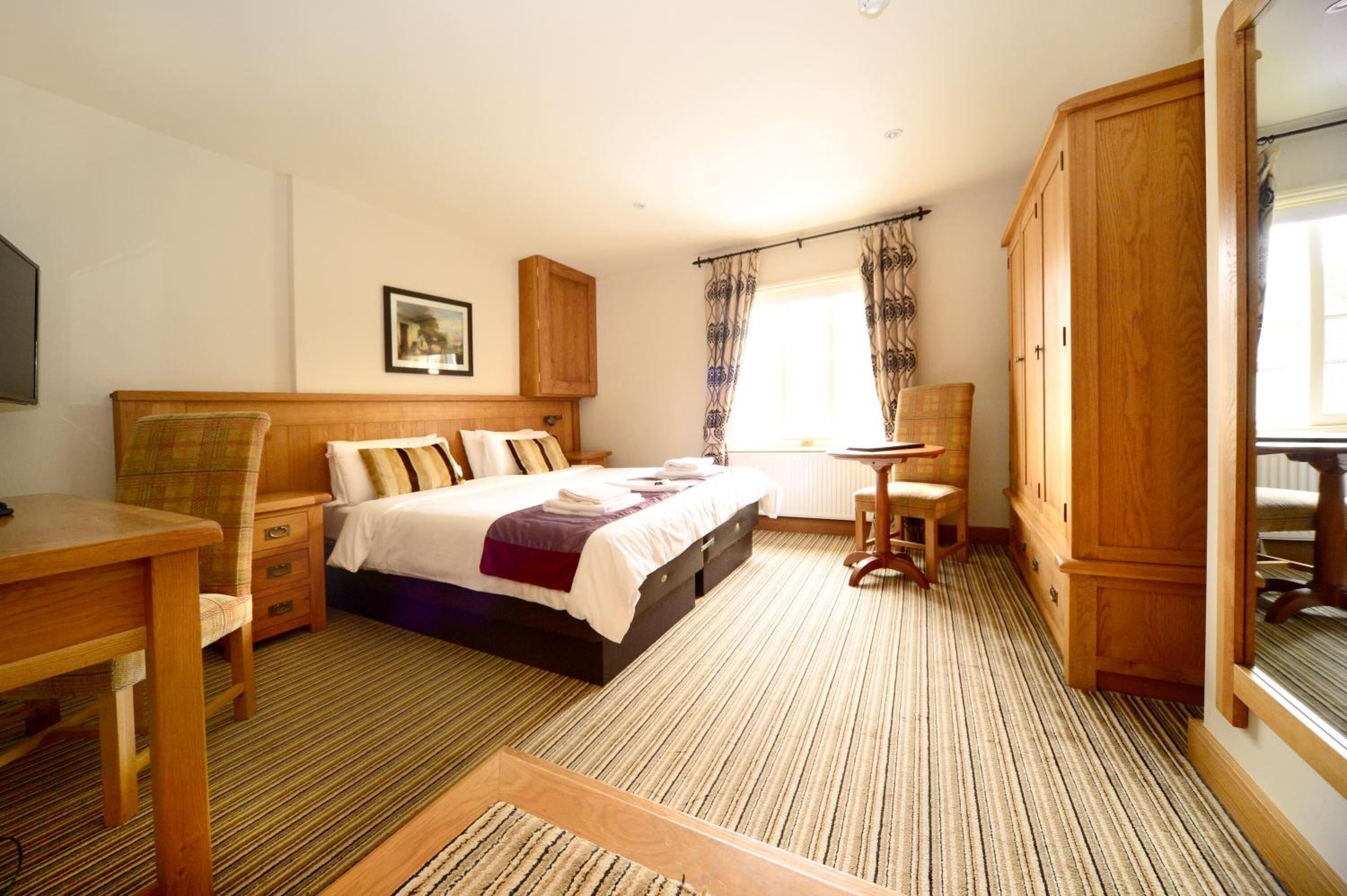 書桌、筆電工作空間、遮光布/窗簾、免費無線上網