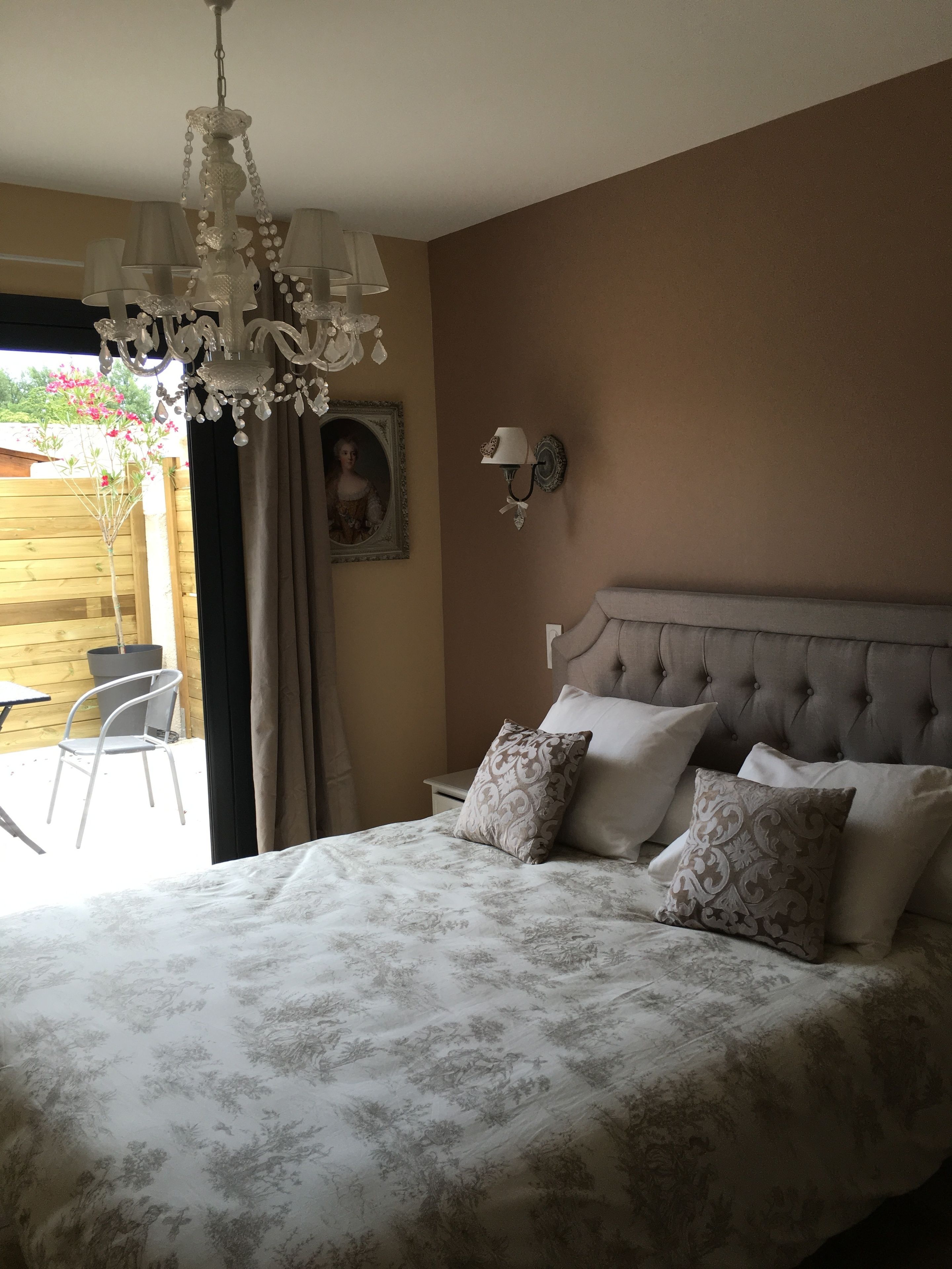 Literie de qualité supérieure, coffres-forts dans les chambres