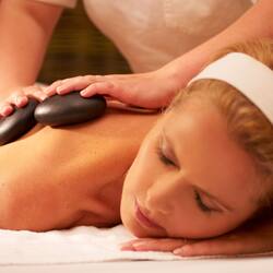 Couples treatment room(s), sauna, steam room, body treatments