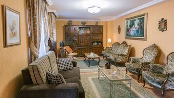 Télévision à écran plat