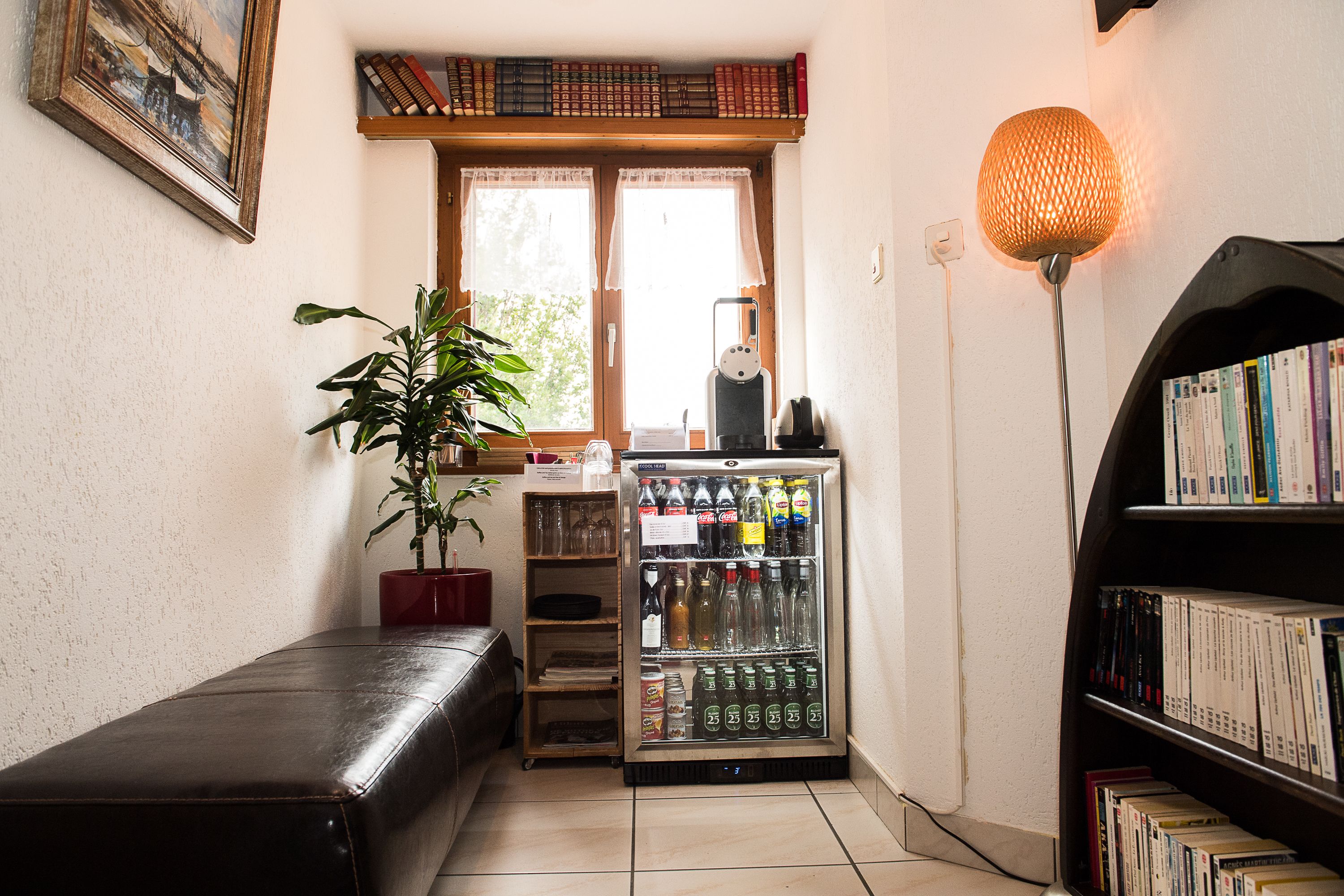 standard double or twin room, private bathroom | minibar