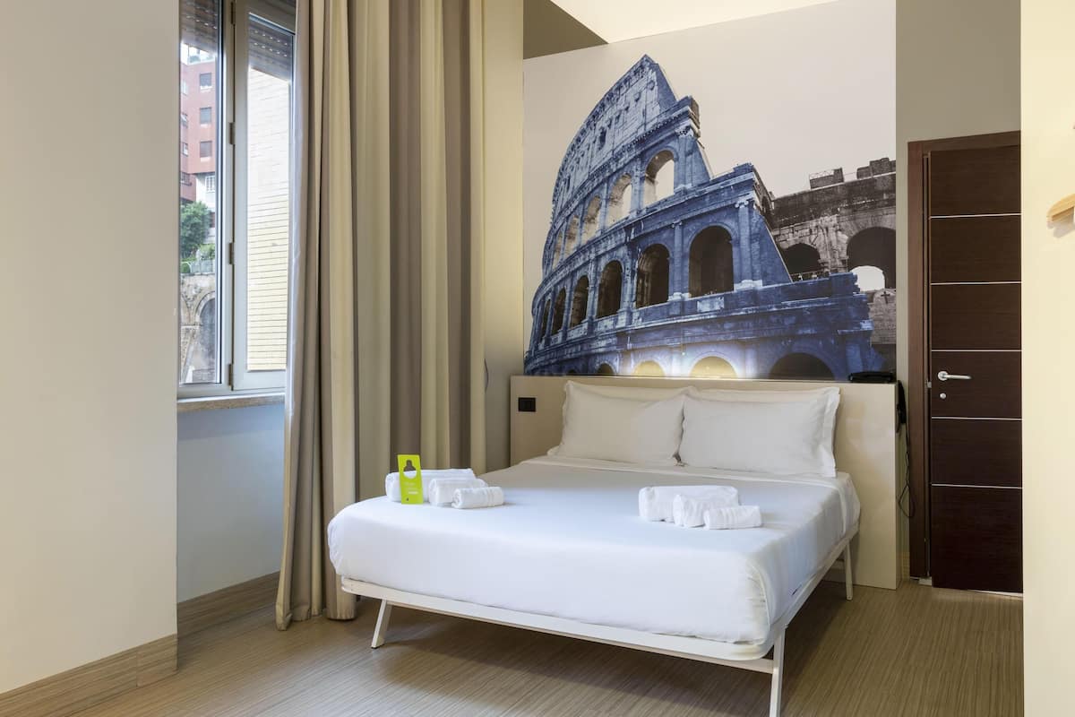 In-room safe, desk, iron/ironing board, free cribs/infant beds