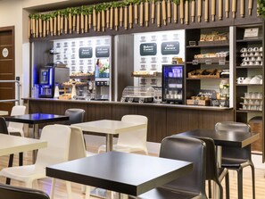 Bar (on property) - B&B Hotel Roma Trastevere (Rome)