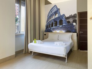 Chambre supérieure double, non-fumeur | Coffre-fort, bureau, fer et planche à repasser, accès au Wi-Fi (inclus)