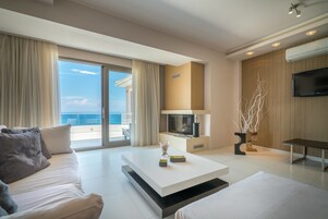 Elite Suite, Sea View | View from room