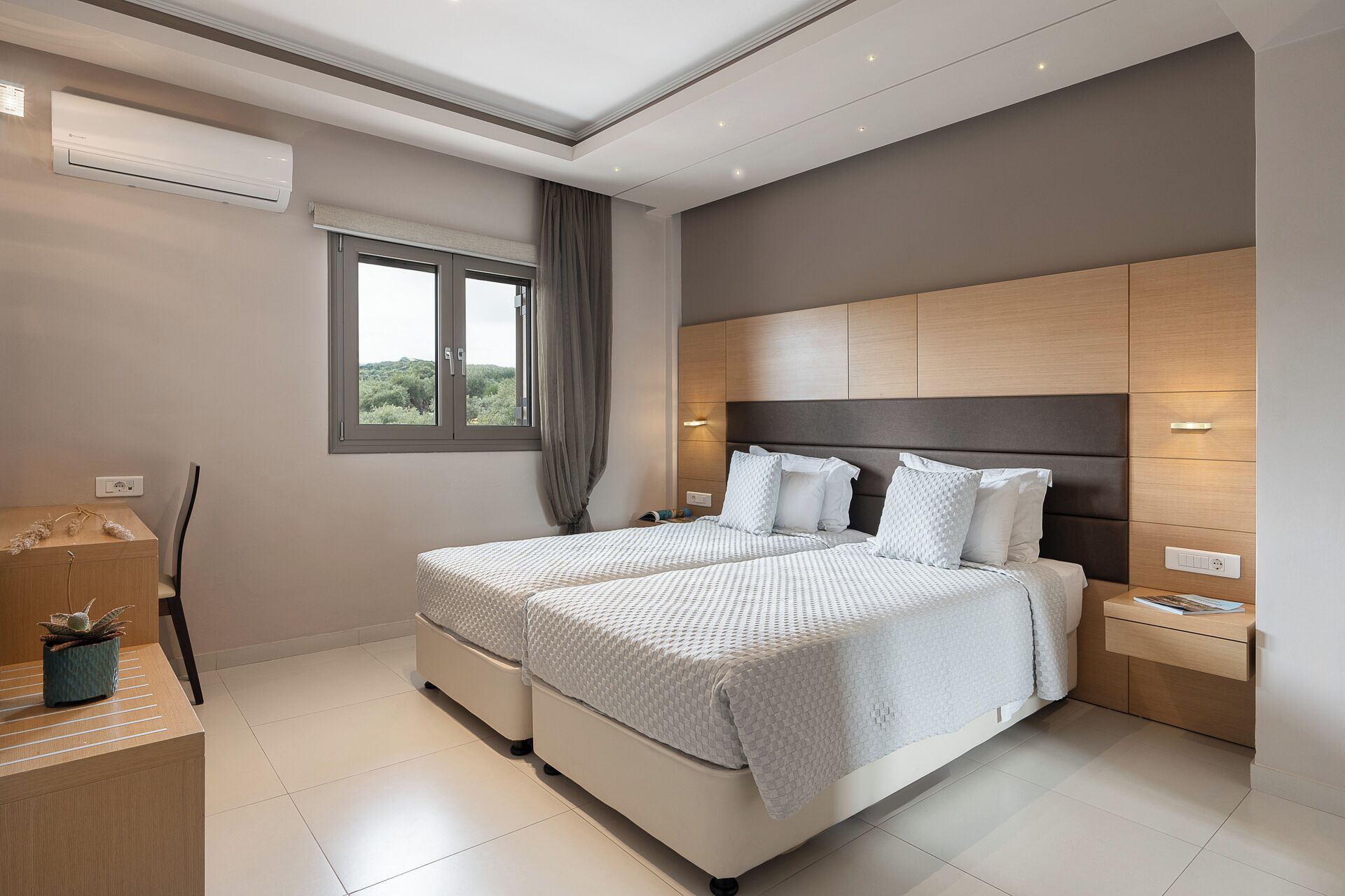 Photo - Kymothoe Elite Suites