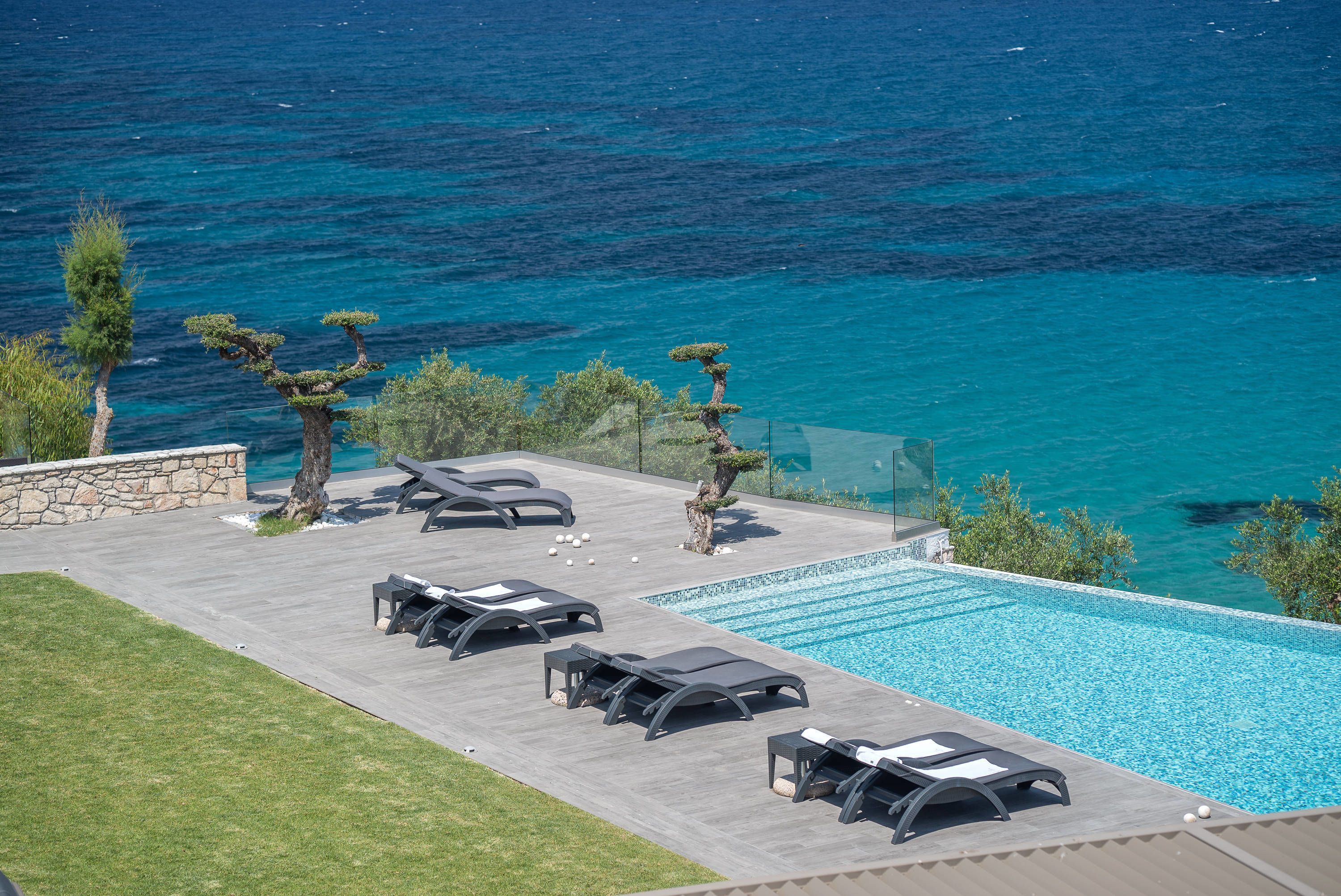 Photo - Kymothoe Elite Suites