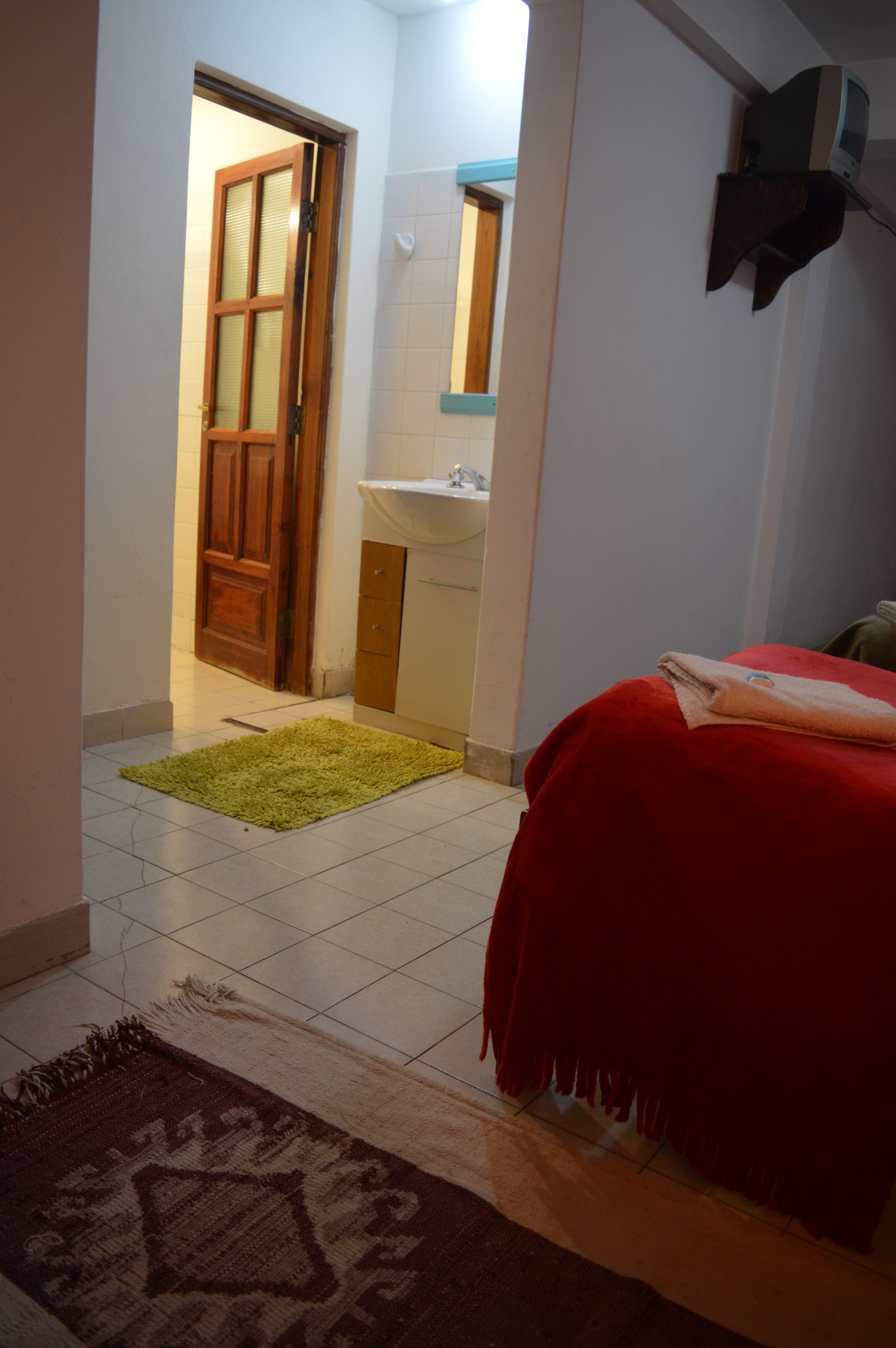 standard quadruple room | individually decorated, individually furnished, desk, laptop workspace